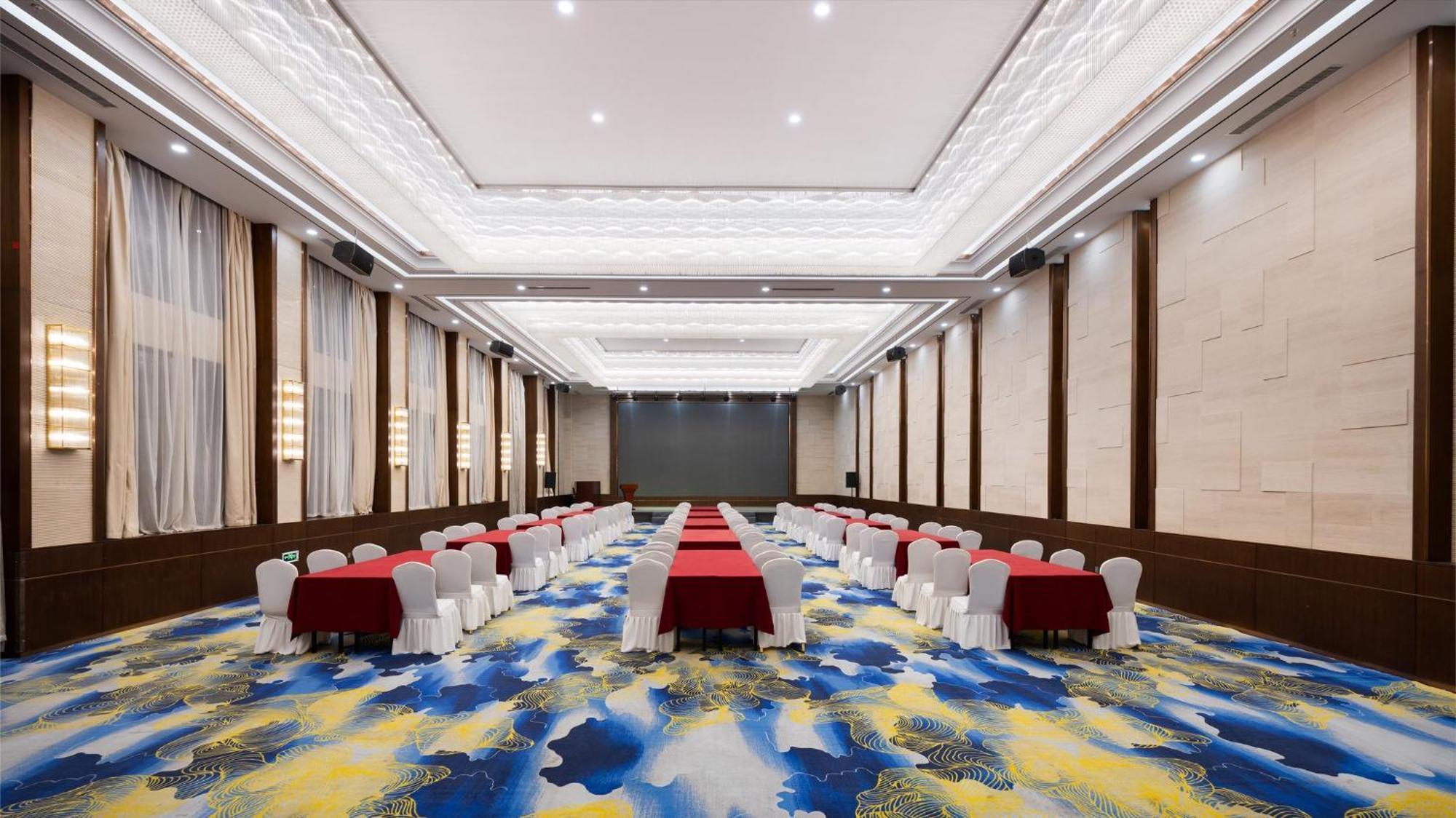 Holiday Inn Express Zhengzhou Airport By Ihg Xinzheng  Eksteriør billede