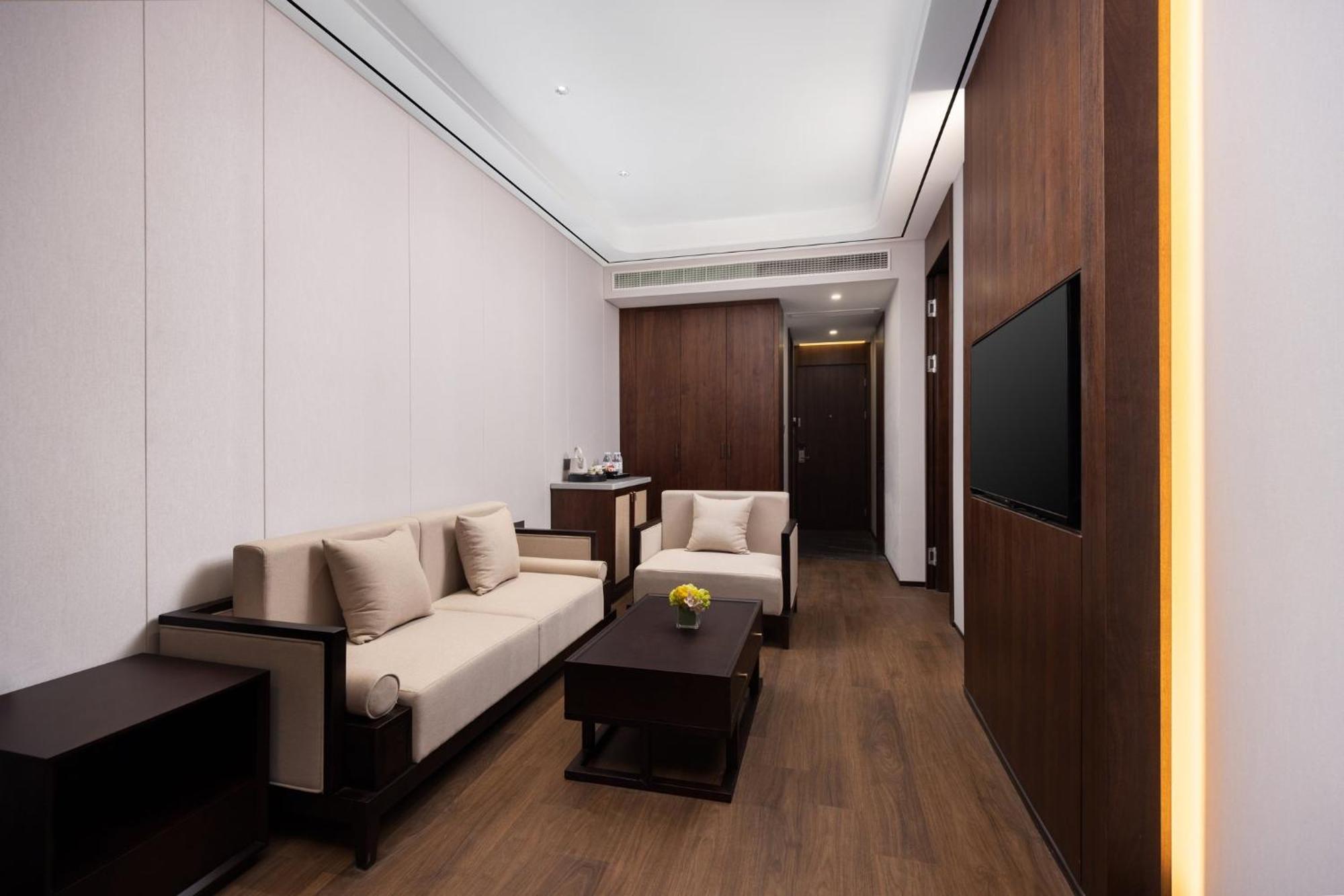 Holiday Inn Express Zhengzhou Airport By Ihg Xinzheng  Eksteriør billede
